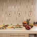 Hampton By Hilton Malaga Martiricos