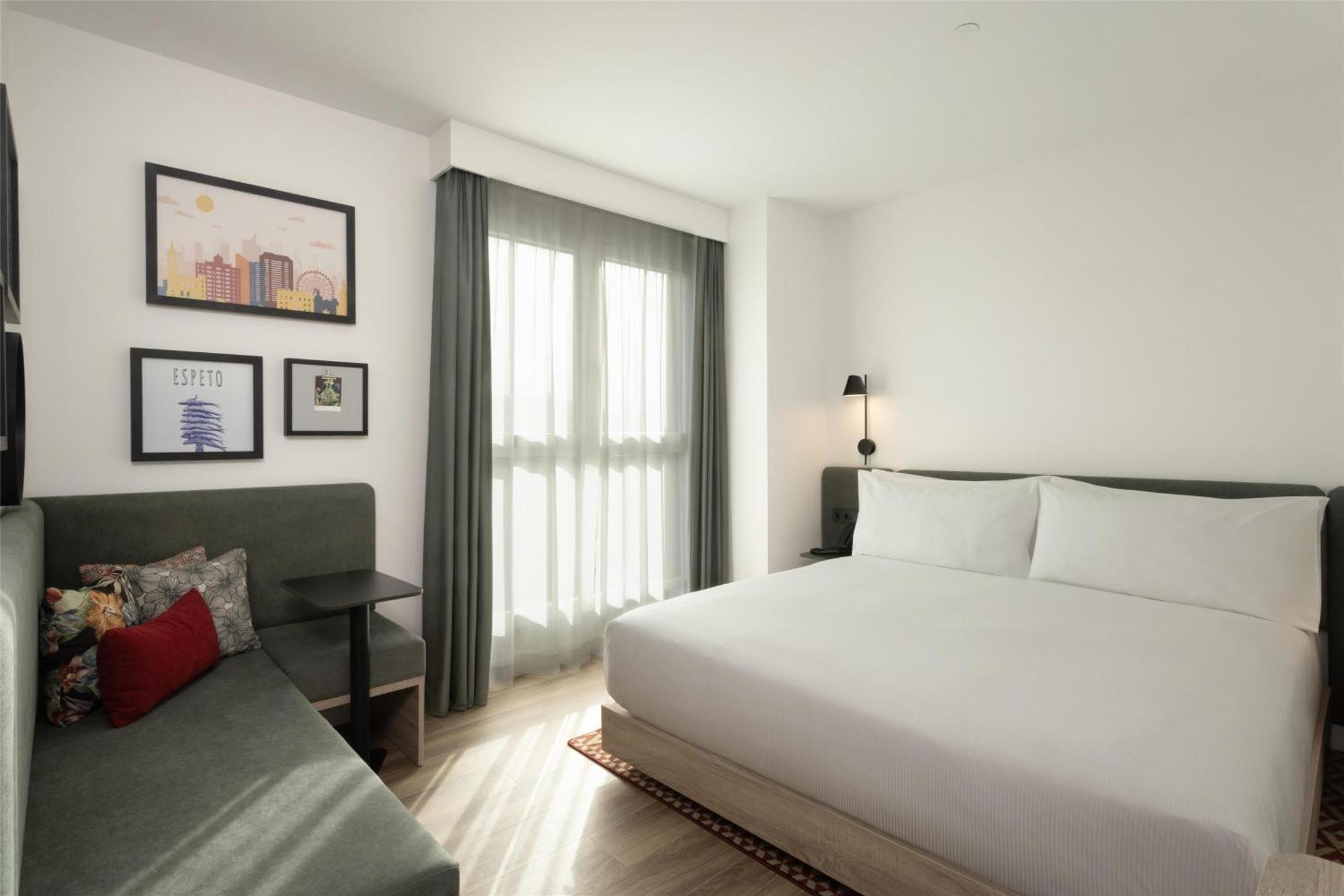 Hampton By Hilton Martiricos 3* Malaga
