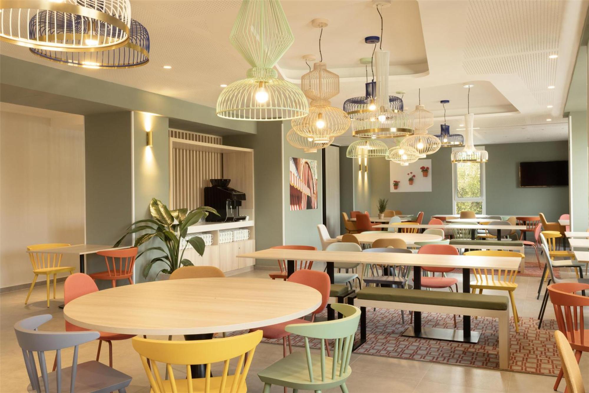 Hampton By Hilton Martiricos